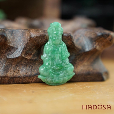 Mặt Quan Âm Cẩm Thạch xanh đậu 33x20mm