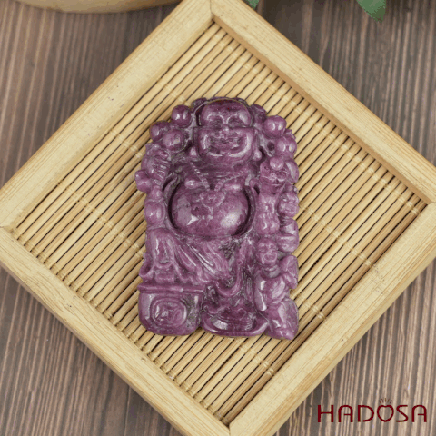Phật Di Lặc Tụ Bảo Ruby Nam Phi 34x52x8mm