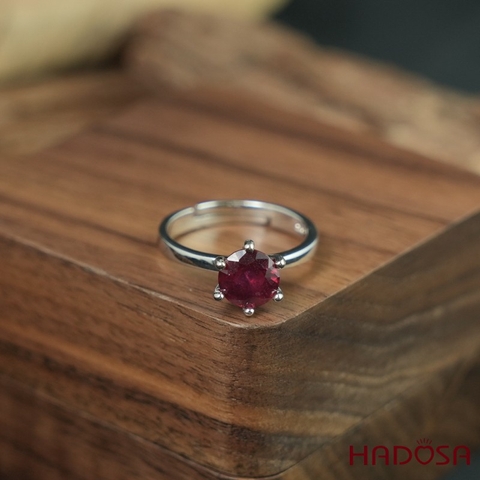 Nhẫn đính đá Ruby tròn 7mm bạc 925