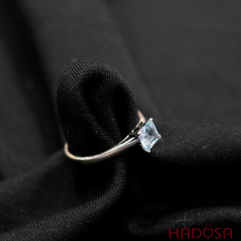 Nhẫn nữ đá Topaz bạc 925 cao cấp size 15