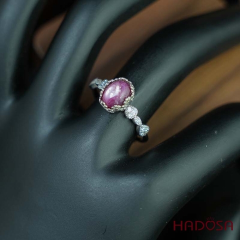 Nhẫn đính đá Ruby oval 6x8mm bạc 925