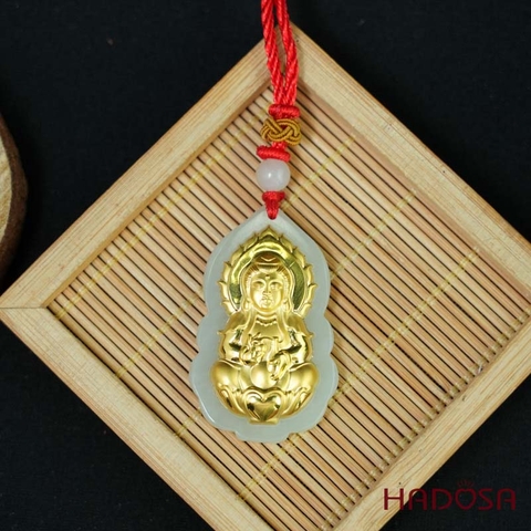 Mặt Phật Quan Âm Ngọc Hoà Điền khảm vàng