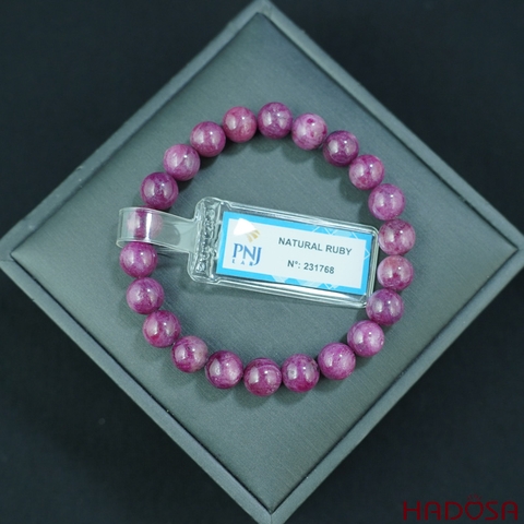 Vòng đá Ruby Nam Phi hồng đậm 8mm chuẩn 4A