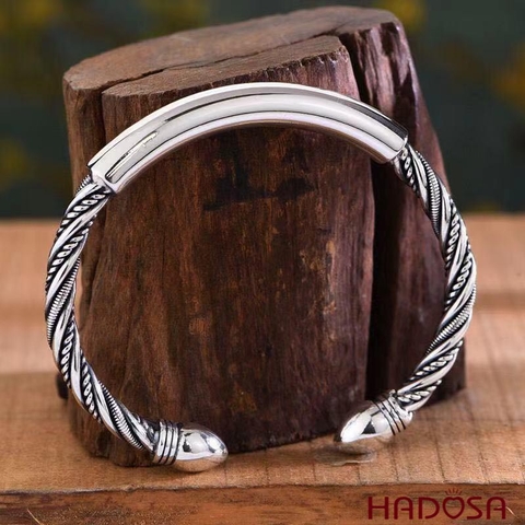 Vòng kiềng bạc nữ dạng kiềng