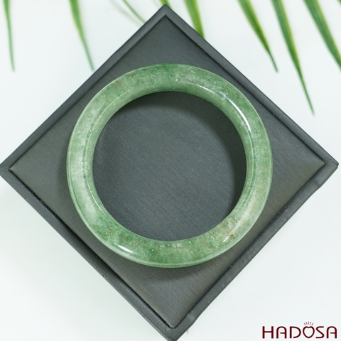 Vòng kiềng thạch anh dâu tây xanh 5A ni 55