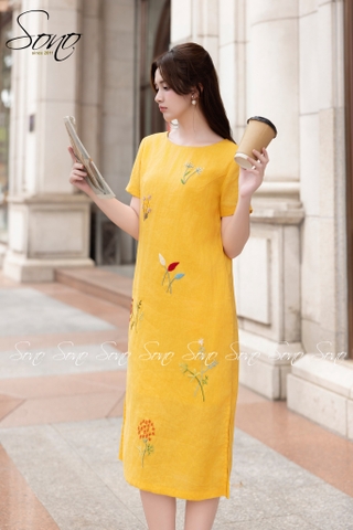 SONO - Đầm vàng thêu toàn thân