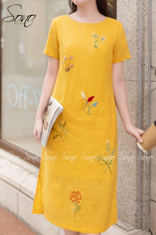 SONO - Đầm vàng thêu toàn thân
