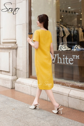 SONO - Đầm vàng thêu toàn thân