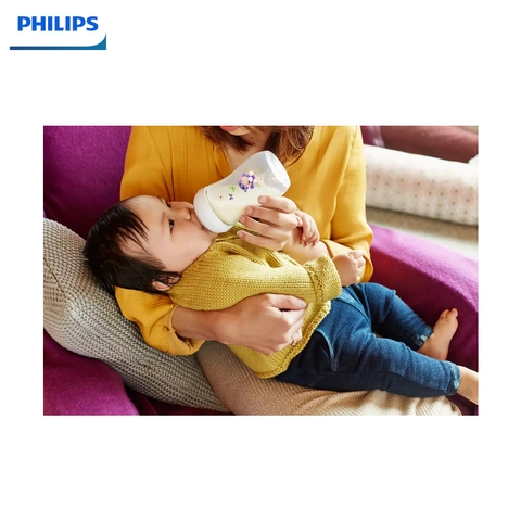 Bình sữa Philips Avent Nature Hippo 260ml (1M+)
