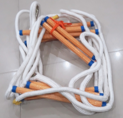 Thang dây 2 móc Việt Nam 4.3m