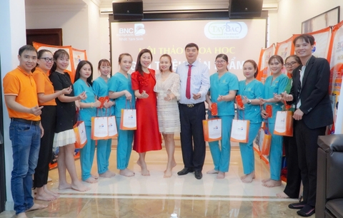VH medipharm - Hội thảo giới thiệu sản phẩm tại Hòa Bình - Hệ Thống nhà thuốc Tây Bắc