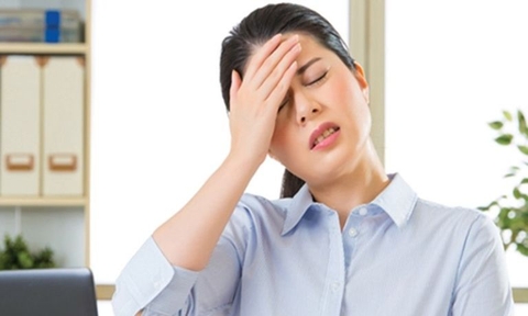 Triệu chứng ở trẻ bị viêm màng não
