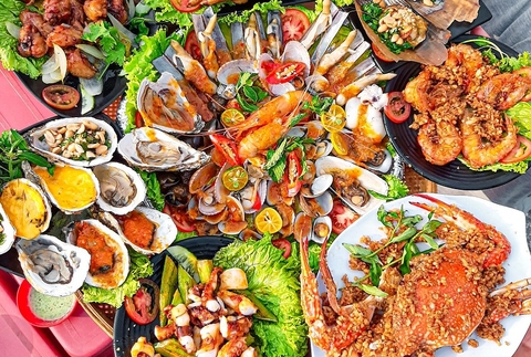Gan nhiễm mỡ có nên ăn hải sản không?
