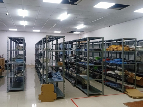 Kệ sắt v lỗ 5 tầng TP6015