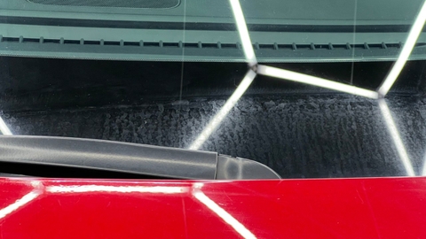 Tẩy mốc kính Mazda CX5