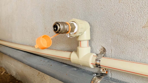 Hướng dẫn chạy đường hơi trong trung tâm chăm sóc xe