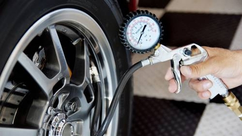 Bảng áp suất lốp xe ô tô phổ biến tại Việt Nam