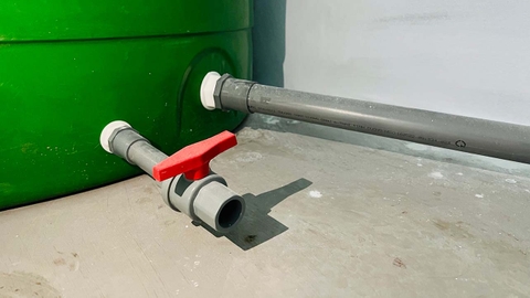 Hướng dẫn chạy đường nước trong xưởng chăm sóc xe