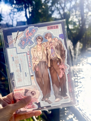 Standee Home far away chính hãng Mẫu 2