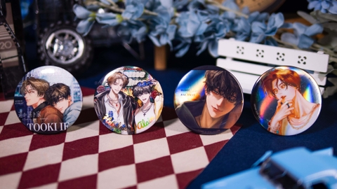 Huy hiệu Home far away ngẫu nhiên Mẫu 1