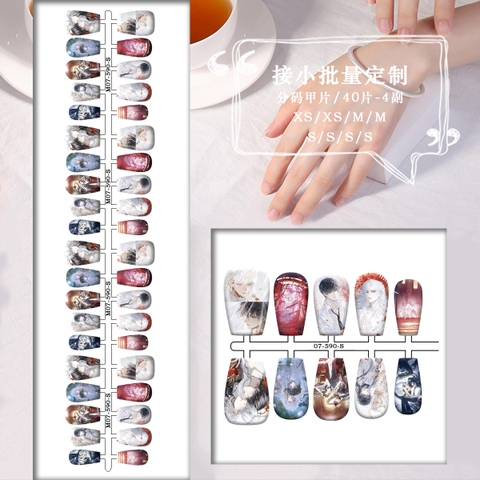 Móng tay Ta phong thần trong trò chơi kinh dị Mẫu 1