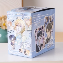 Hộp mù Nhân ngư rơi xuống (standee bập bênh)