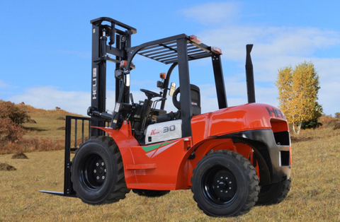 XE NÂNG ĐỊA HÌNH