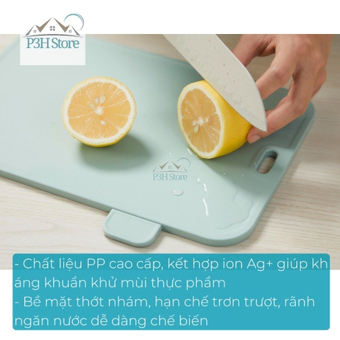 Bộ 4 Thớt nhựa kháng khuẩn đa năng có giá đỡ Inochi Yoko chống trượt, dày dặn P3H