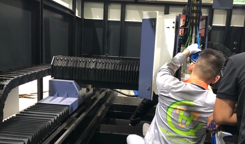 Lắp đặt, sữa chữa bảo dưỡng và nâng cấp nguồn laser