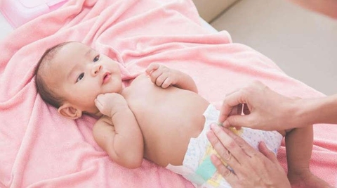 Mách mẹ chọn đúng size bỉm cho bé yêu