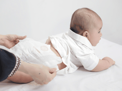 DẤU HIỆU BÉ ĐANG MẶC SAI KÍCH CỠ BỈM VÀ CÁCH KHẮC PHỤC