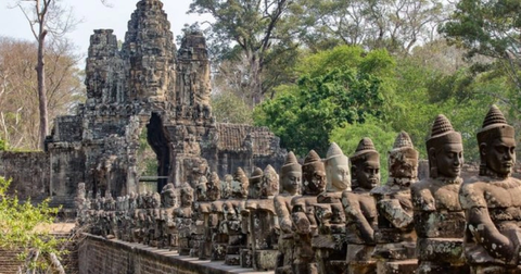 Siem Reap full day Angkor tour