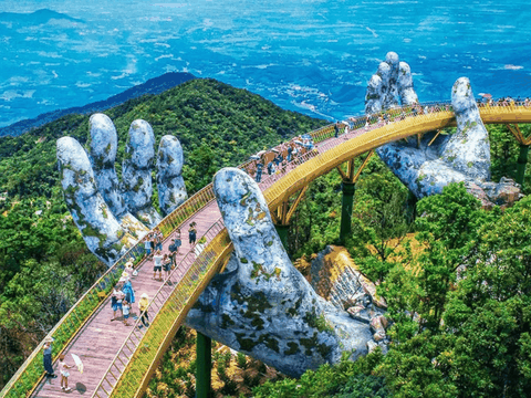 Bana hills golden bridge