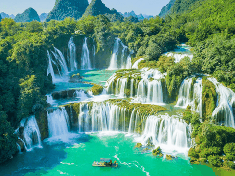 Ban Gioc waterfall