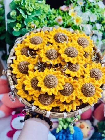 Móc khóa len hoa hướng dương