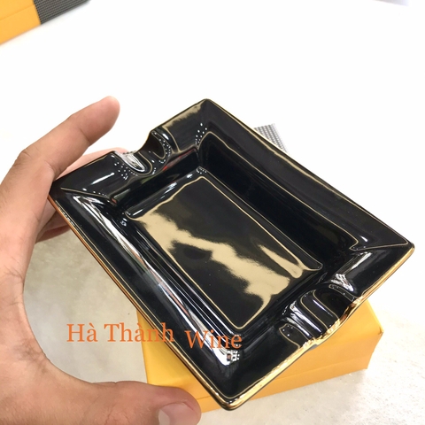 Gạt tàn cigar hai điếu