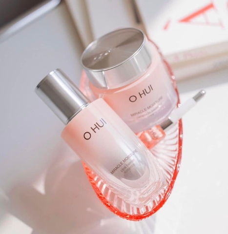 Set ohui hồng dưỡng ẩm 3sp 115kw tăng 1% (8ea)