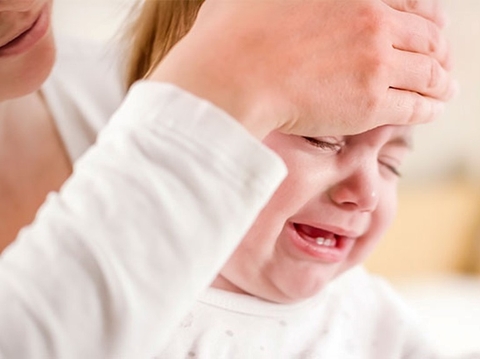 Bé Bị Sốt Mọc Răng Nên Ăn Gì?