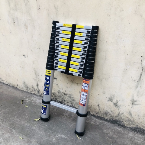 Thang nhôm rút gọn NiNDA ND-50 đai đen cao 5m