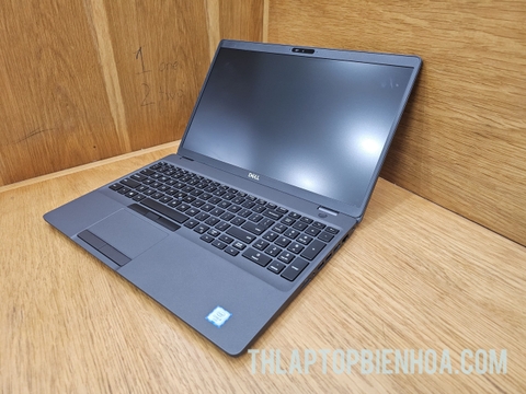 Dell Precision 3540 - Core i7 8665U | RAM 8GB | SSD 256GB | AMD Radeon Pro WX 2100 | 15.6 inch FullHD