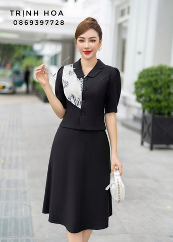 Set bộ nữ màu đen phối sang chảnh