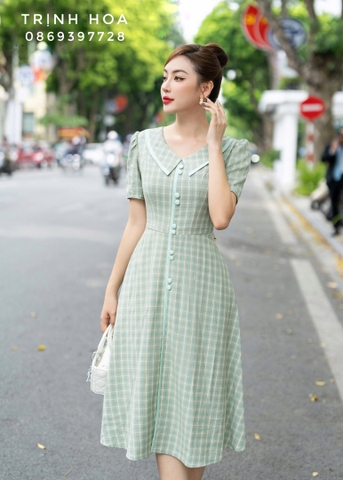 Đầm liền hoạ tiết kẻ dáng xoè a nhẹ nhàng