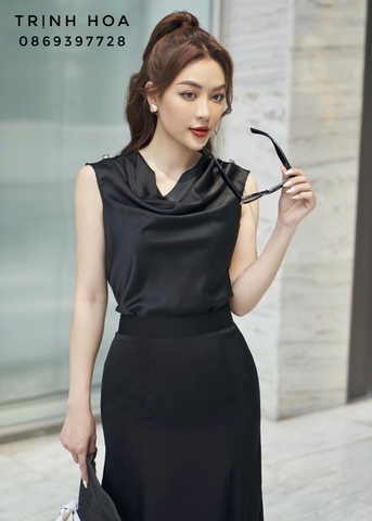Set bộ mùa hè với thiết kế áo sát nách cổ đổ sang chảnh