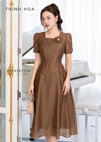 Váy đầm liền dáng xoè mùa hè phù hợp đi chơi lẫn đi làm