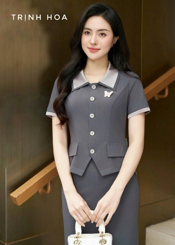 Set bộ nữ công sở cao cấp gồm áo mặc buông kết hợp chân váy màu ghi xám sang trọng