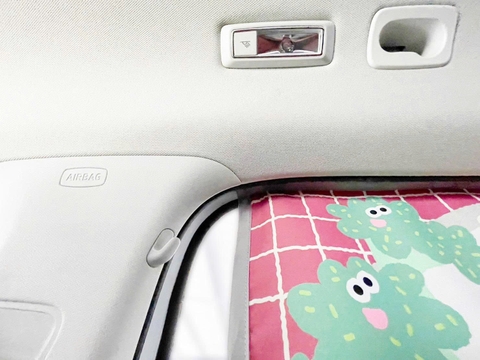 Tấm che nắng xe hơi, ngăn tia UV / tản nhiệt - Bữa sáng kiểu Anh