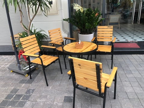 Bàn ghế khung sắt HA109