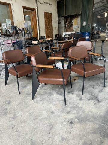 Bàn ghế khung sắt HA113