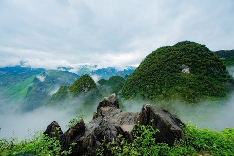 HỒ BA BỂ - BẮC KẠN - CAO BẰNG – THÁC BẢN GIỐC – ĐỘNG NGƯỜM NGAO – SUỐI LÊ NIN - HANG PẮC BÓ