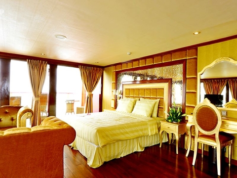 Tour Du Thuyền Golden Cruise Hạ Long – 2 Ngày 1 Đêm